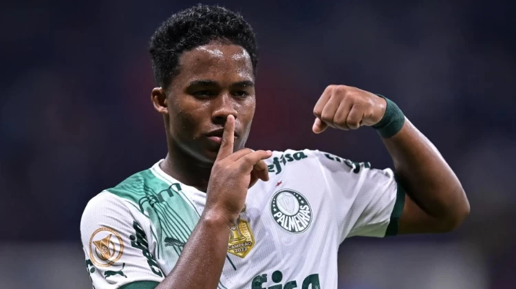 Endrick Gantikan Neymar di Timnas Brasil