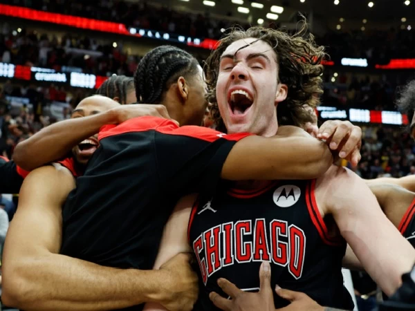 Bulls Kembali Kalahkan Lakers, Josh Giddey Cetak Sejarah