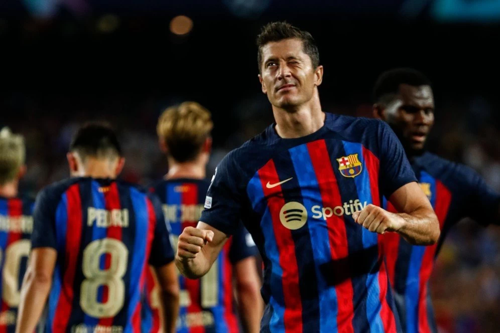 Bonus-bonus Besar Menanti Lewandowski Jika Barcelona Juara
