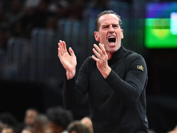 Cleveland Cavaliers telah melambung ke puncak yang luar biasa musim ini, meraih kemenangan ke-60 mereka — sebuah tonggak sejarah yang hanya dicapai dua kali sebelumnya dalam sejarah waralaba.