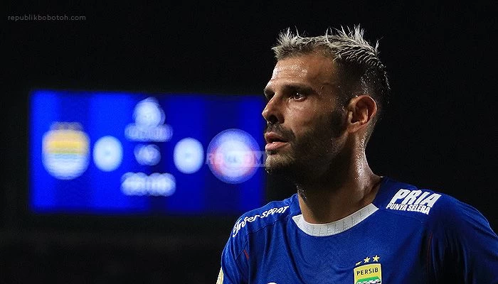 Persib Kokoh di Puncak, Del Pino Ingatkan Timnya Selalu Waspada