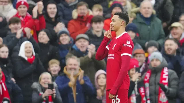 Selebrasi Emosional TAA Isyaratkan Penolakan ke Real Madrid?